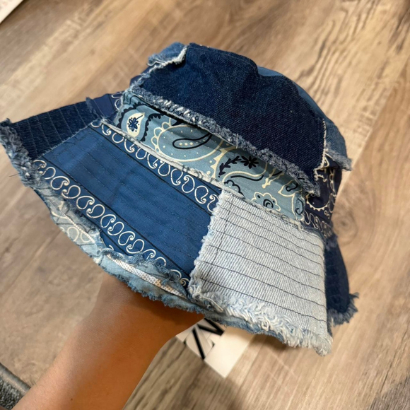 hat - Picture 3 of 7